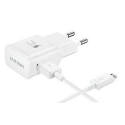 شارژر دیواری مدل fd04 به همراه کابل تبدیل microUSBغیر اصل