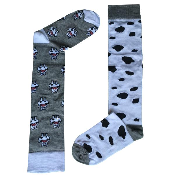 جوراب زنانه مدل زیر زانو لنگه به لنگه طرح گاو جوراب زنانه مدل زیر زانو لنگه به لنگه طرح گاو